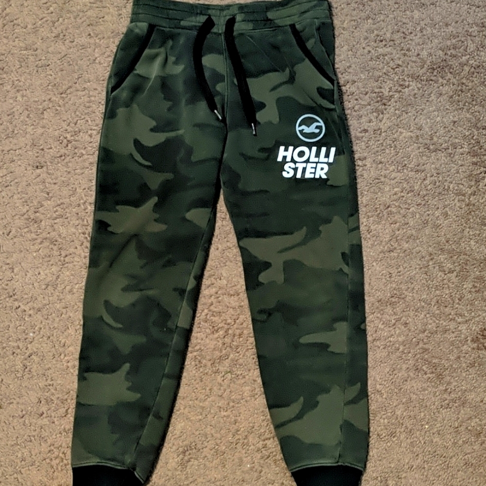 COPY - Hollister Joggers